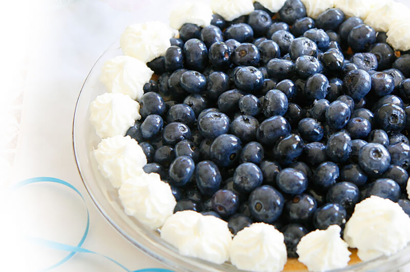 Blueberry Pie with Fresh Blueberries