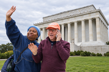 Arrival at the Lincoln Memorial